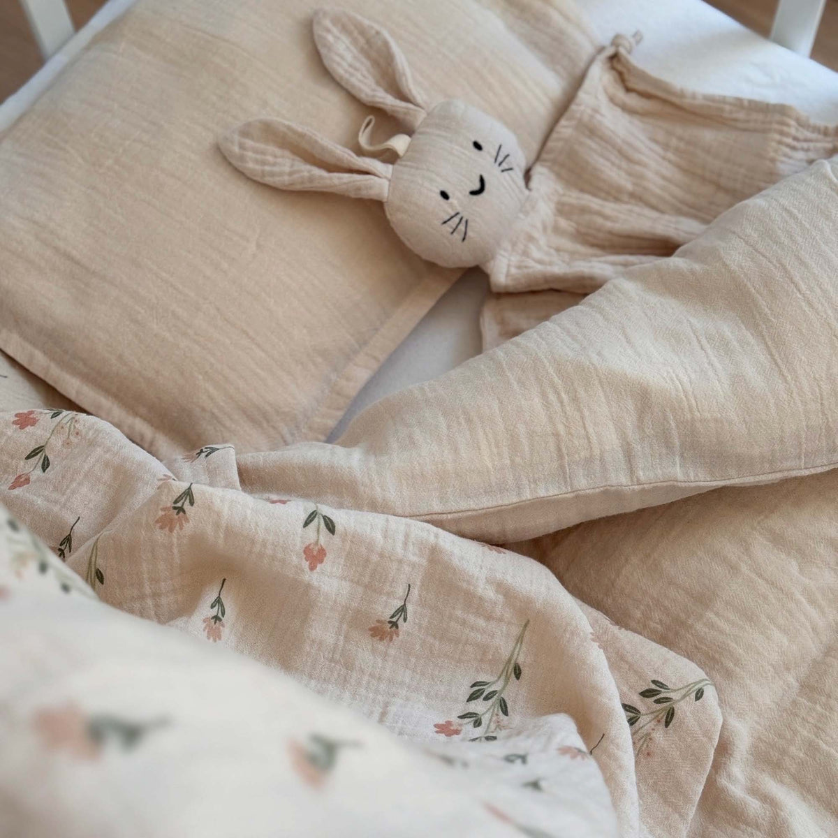 Security blanket rabbit sandshell GOTS