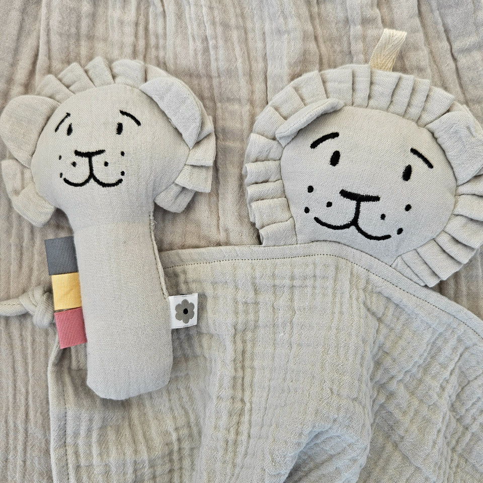 Summerville Presentset för babyn: Lion silver grey