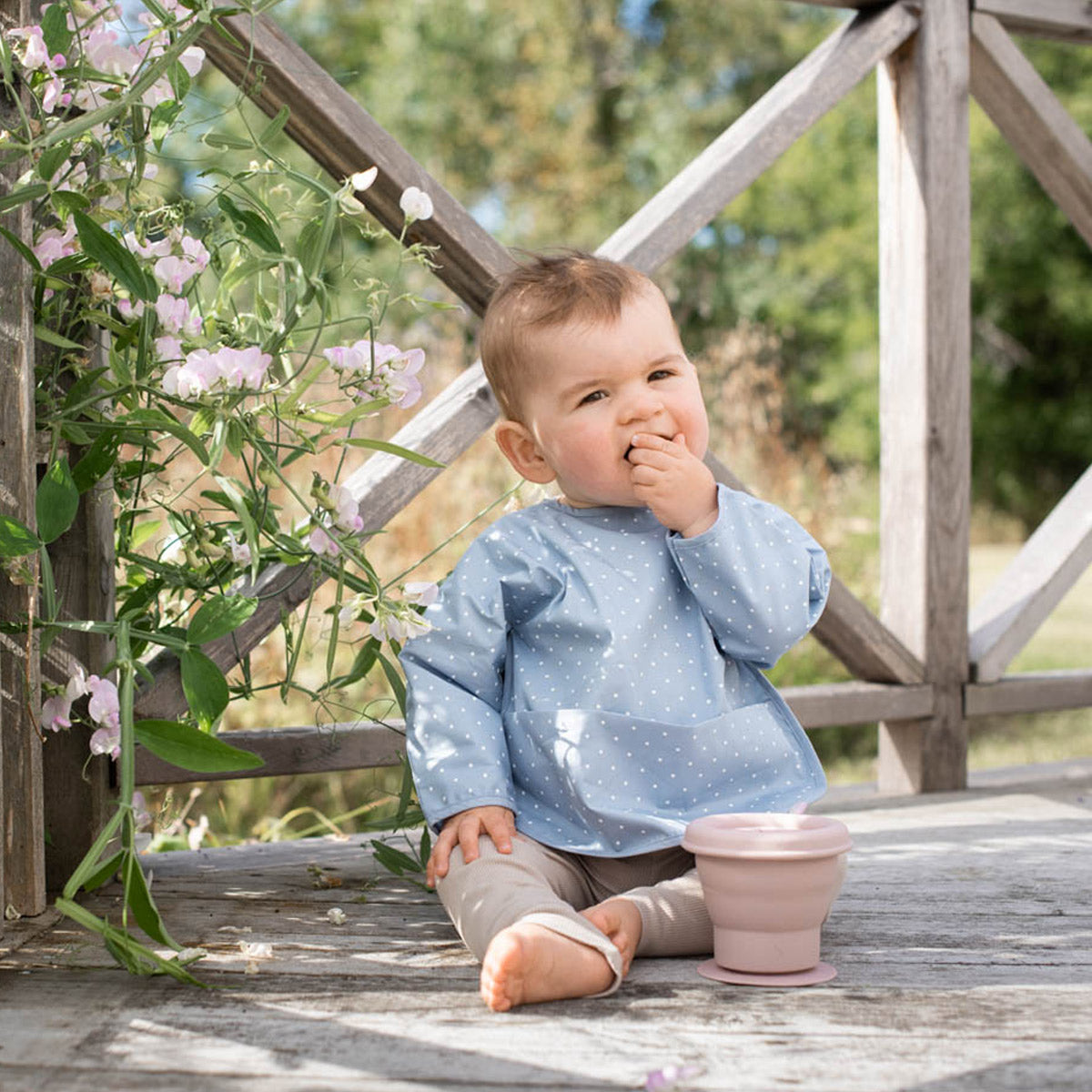 Haklapp med ärm dusty blue dotty