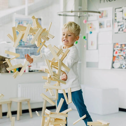 MICKI BYGGSTAVAR 1 000 ST