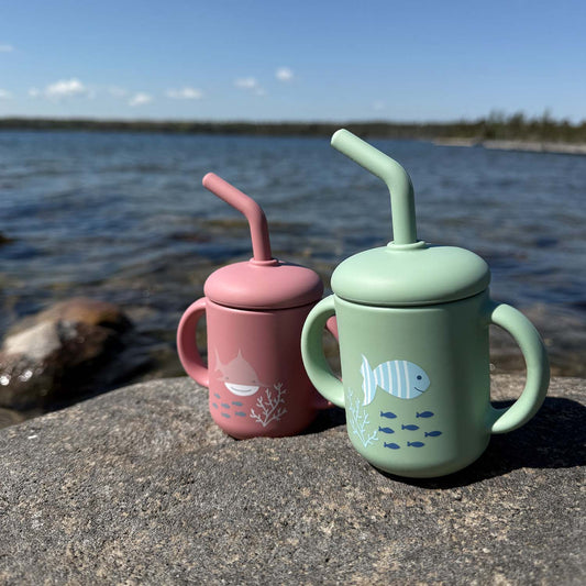 Mugg med sugrör silikon cameo green ocean