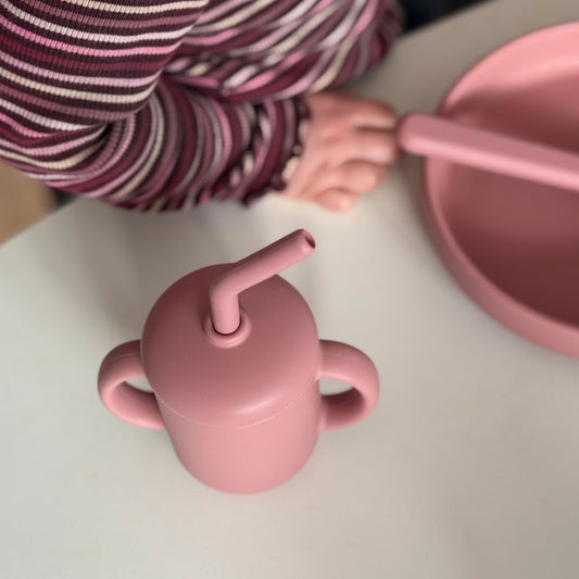 Mugg med sugrör silikon dusty rose