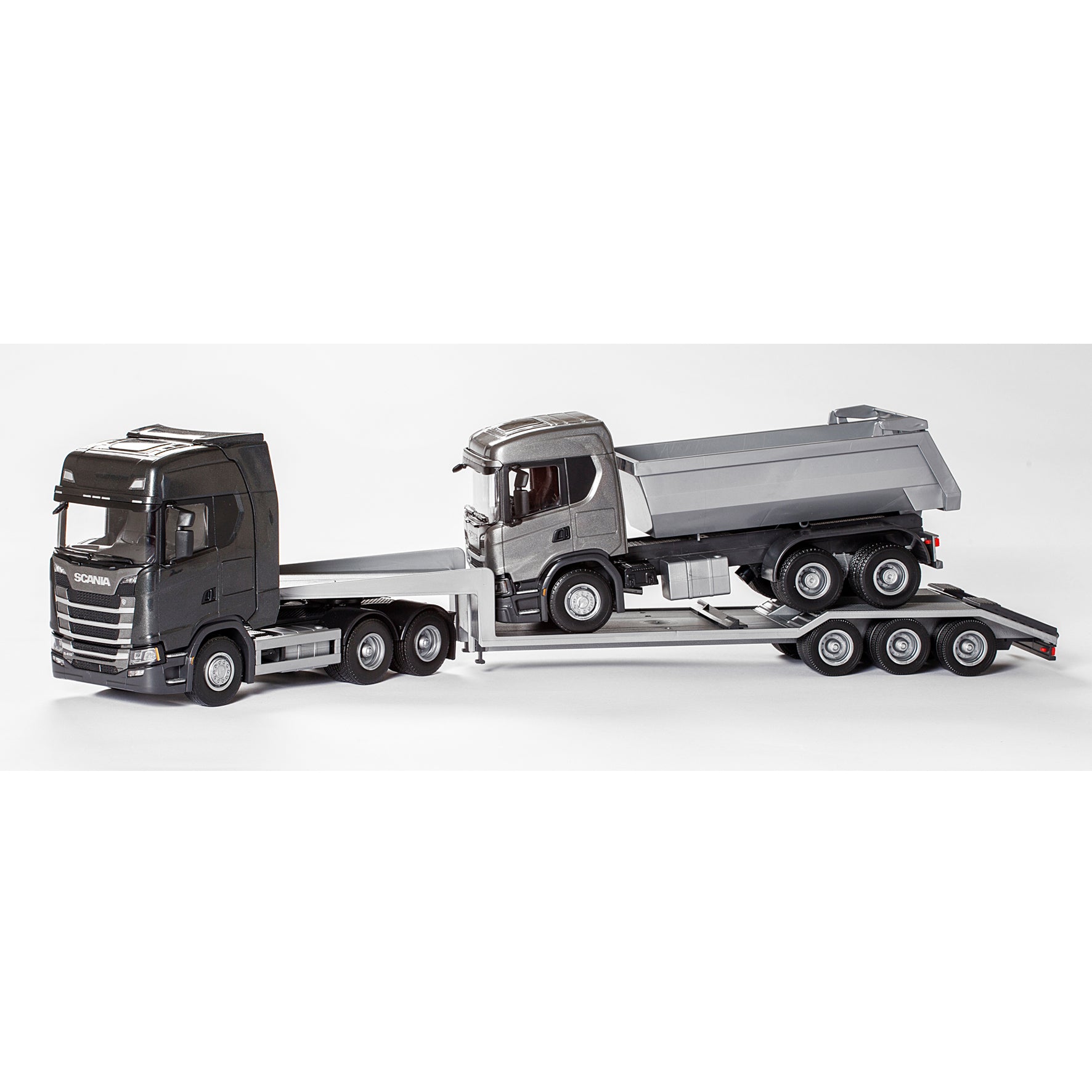 Lastare S Black Low 1:25 – bild 1
