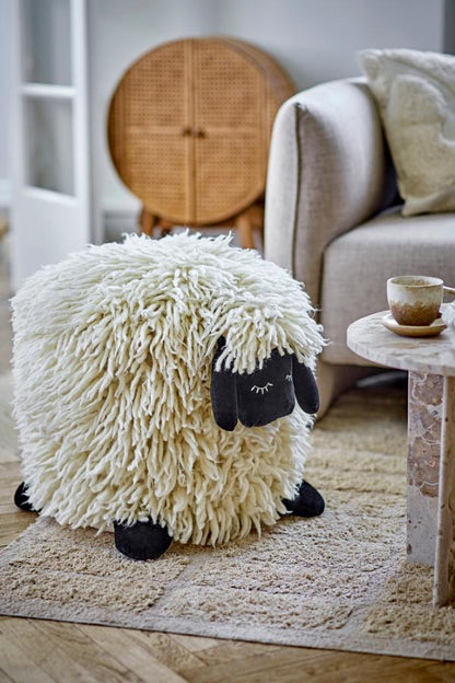 Bloomingville MINI Dolly Sittpuff – Fårformad i Ull